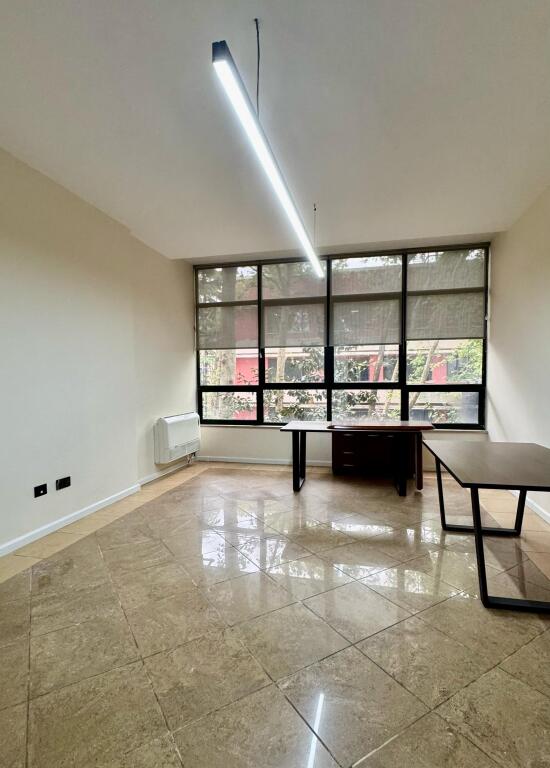 Ufficio in affitto presso Rtsh, 220m2, 3400Eur