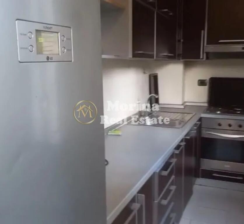 Affitto  appartamento 2+1+Annesso  , 21 Dicembre , 550 euro/mese.