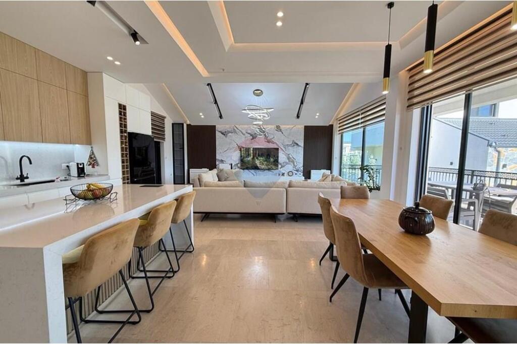 Modern villa for rent in Bërzhite !