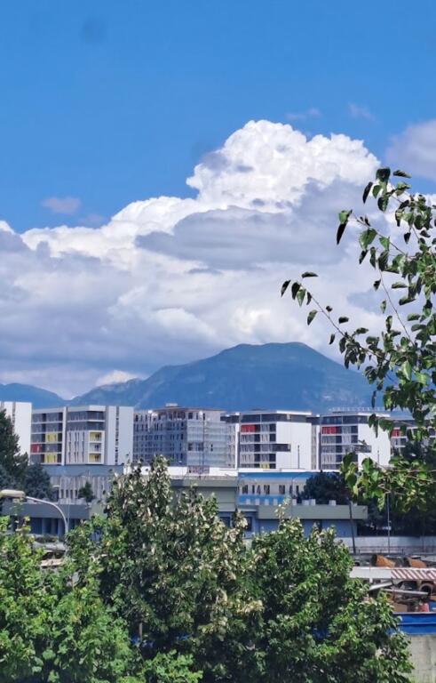 Appartamento 2+1 in vendita Univers City