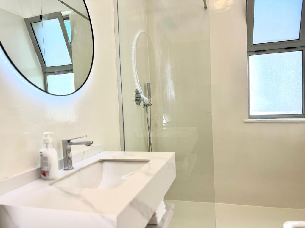 Jepet me qira apartament 2+1+2 ASTIR TE OZONE 600€