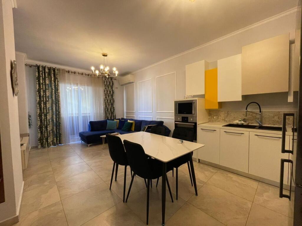 Appartamento 2+1+1 IN AFFITTO ASTIR TE OZONE 550 mila leke