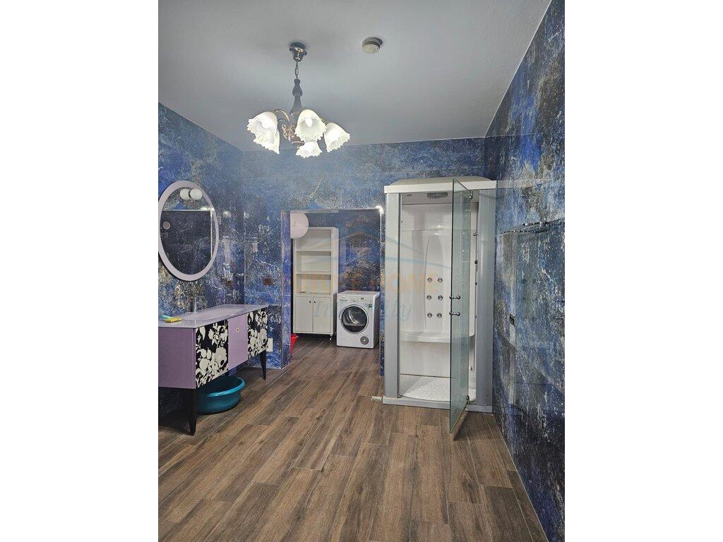 Qera, Apartament 2+1, Varri i Bamit, Tiranë. Kati i 3 i nje vile