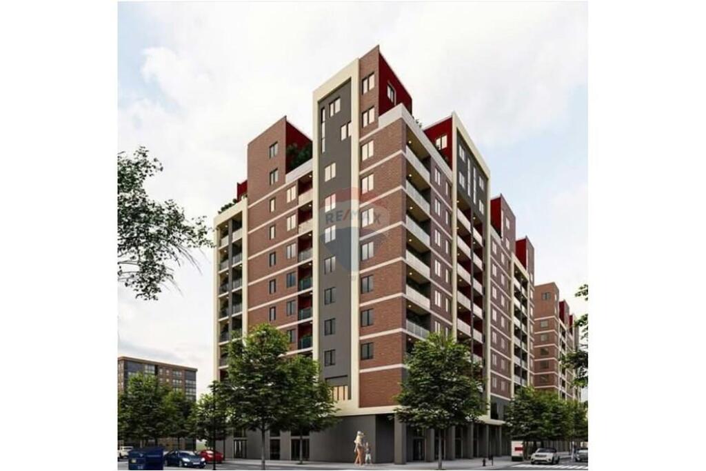 2+1 apartment for sale at 21 Dhjetori. !