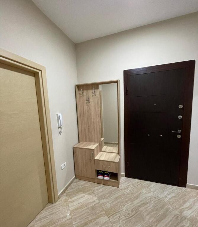 Super ap 1+1 tek pallati me shigjeta ( Hotel Marinaj )