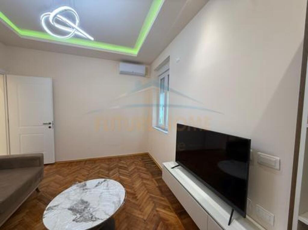 Affitto, Appartamento 1+1, Via Bajram Curri, Medreseja, Tirana.