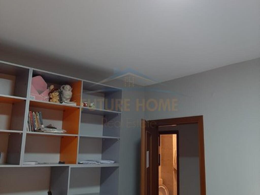 Shitet , Apartament 2+1+2 Don Bosko, Tiranë. 