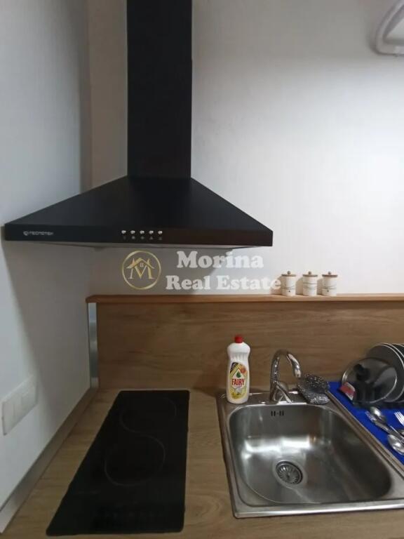 Rent, Studio apartment, 21 Dhjetori, 400 euros/month