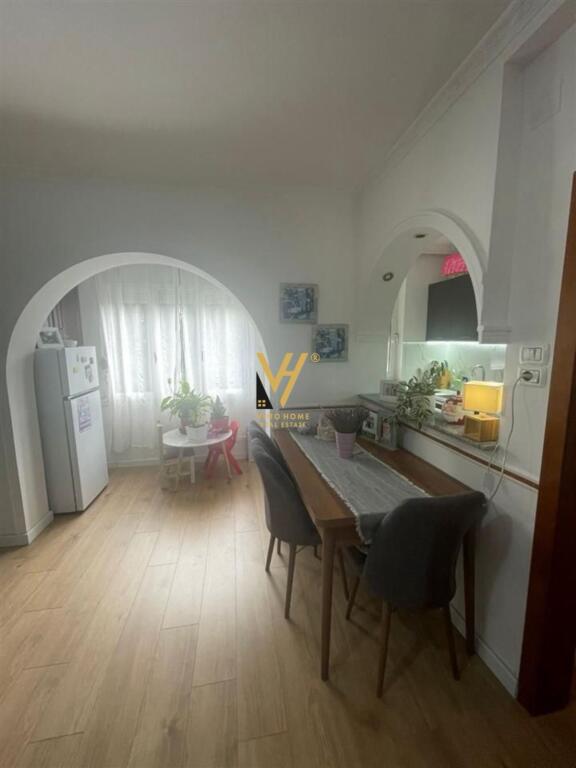 JEPET APARTAMENT 1+1 ME QIRA TE FERIT XHAJKO 500 EURO