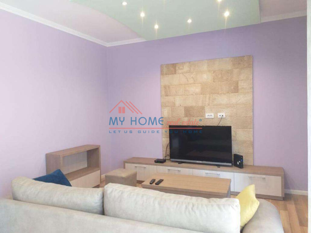 Apartment 1+1 for rent Pazari i Ri in Tirana