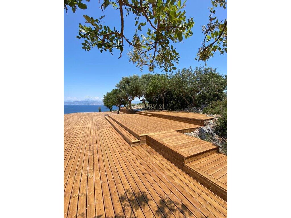 APARTMENT 2+1 WITH YARD IN SAN NICOLAS, PALASE, VLORE !