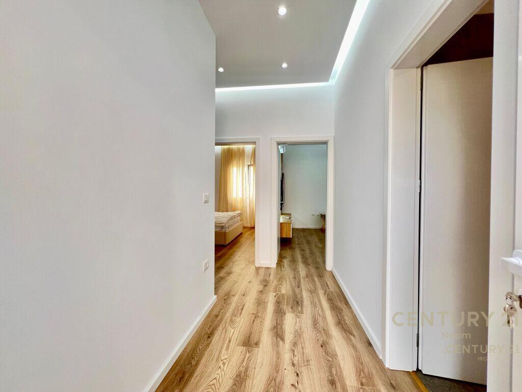 Rent, Private House, Villas Street, Lunder, Tirana.