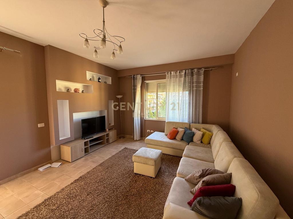 Apartament 2+1 Me Qira në Liqeni i Thatë, Tiranë - 650€ | 103.6 m² 650 € /Muaj
