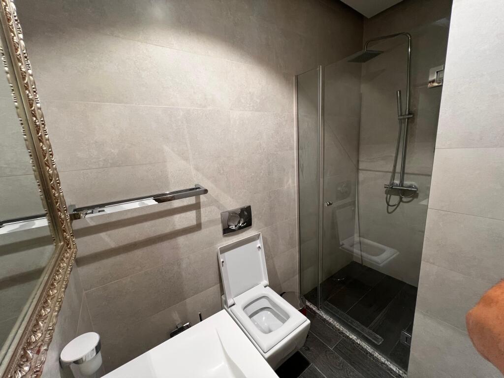 APARTMENT FOR RENT Prestige Complex