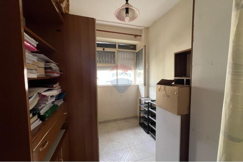 APARTMENT 2+1 FOR SALE ON BARDHYL STREET!