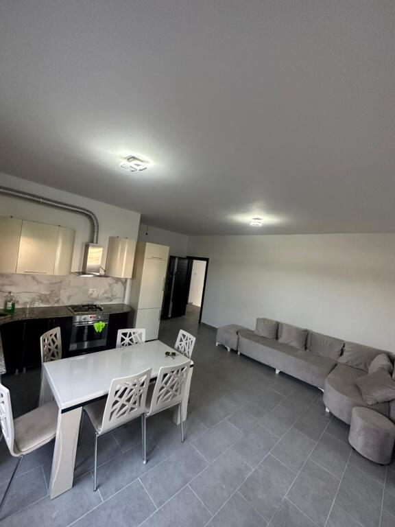 Apartament 2+1 me qira ne Spitalle
