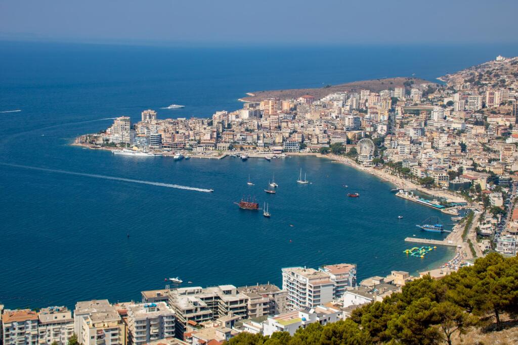 Apartment 1+1 for sale in Sarande.