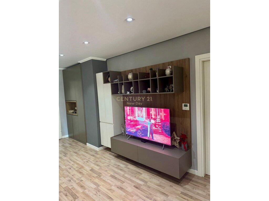 Appartamento 2+1 in affitto vicino al centro, Durres!