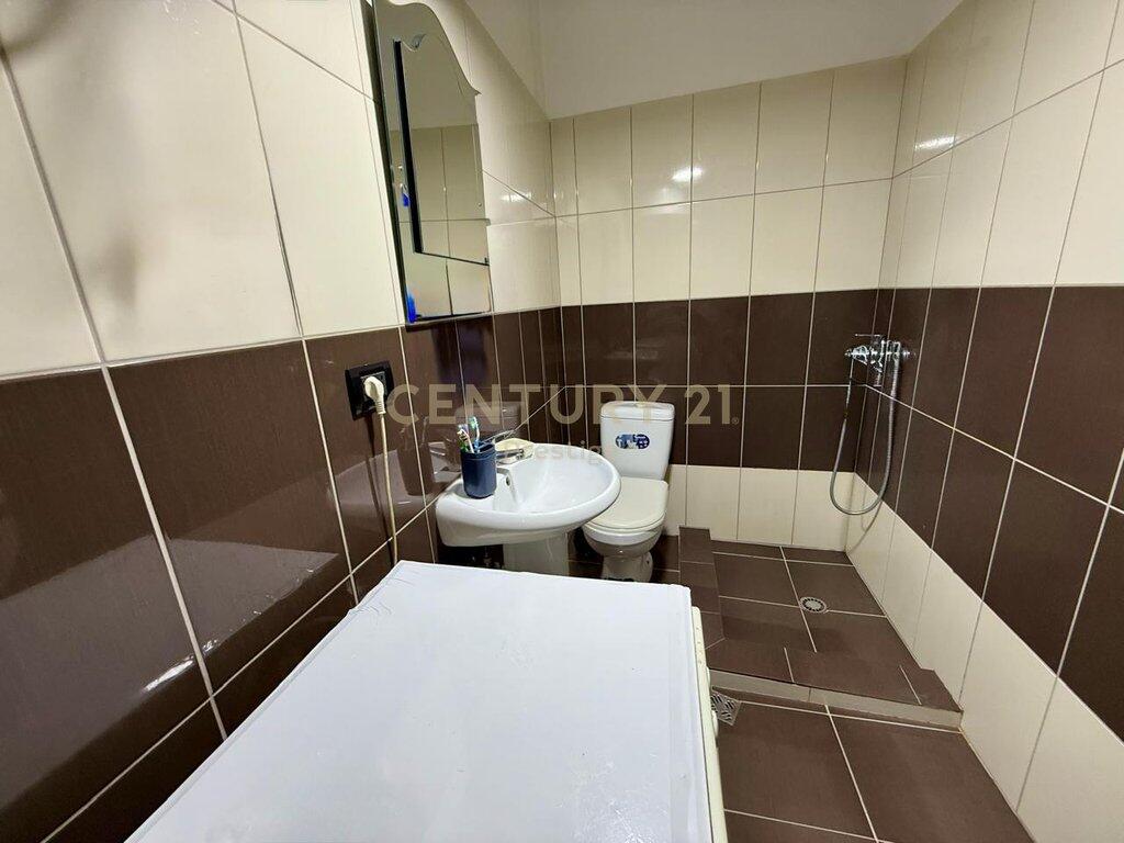 APARTAMENT 1+1 ME QIRA TIRANA GOLDEN PARK SELITE, TIRANE!