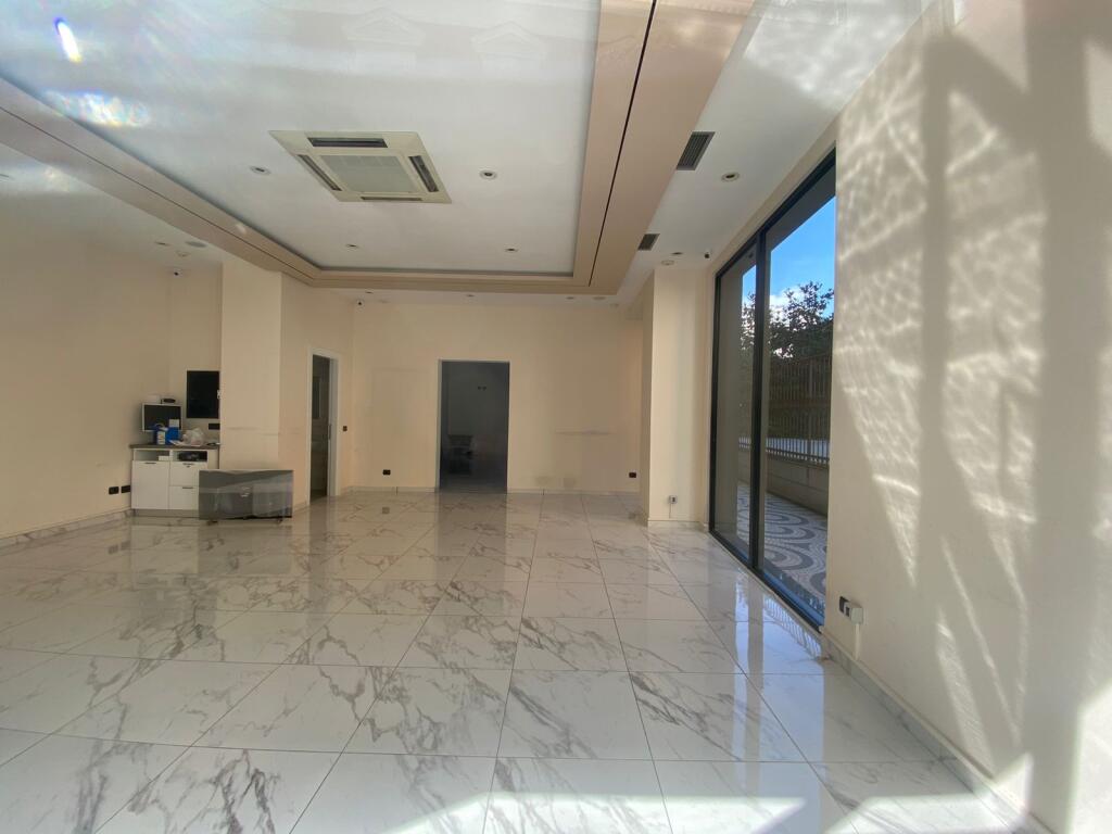SHOP FOR RENT 110 M2 KAVAJES STREET 2,800 EURO