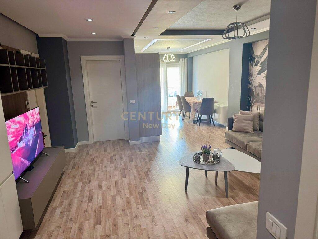 Appartamento 2+1 in affitto vicino al centro, Durres!