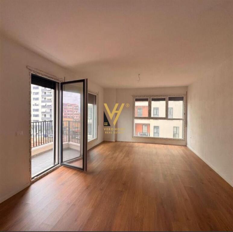 OFFICE 100 M2 FOR RENT IN LAPRAKE 600 EURO