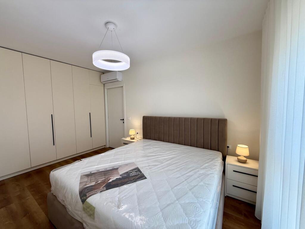 SUPER APARTAMENT 1+1 PER QIRA