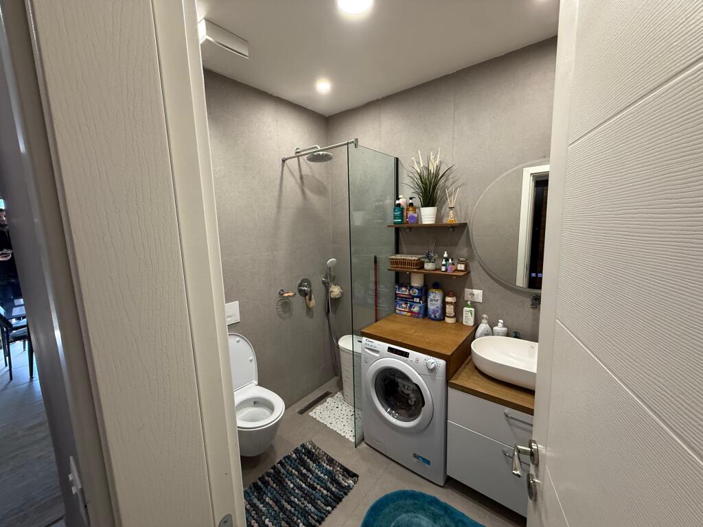 Apartment 2+1+ veranda for rent near Kodra e Diellit at Botaniku residence
