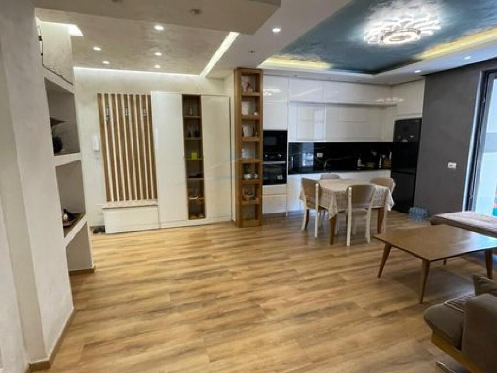 In vendita, Appartamento 2+1, Garden Residence Turdiu, Campo di Aviazione, Tirana
