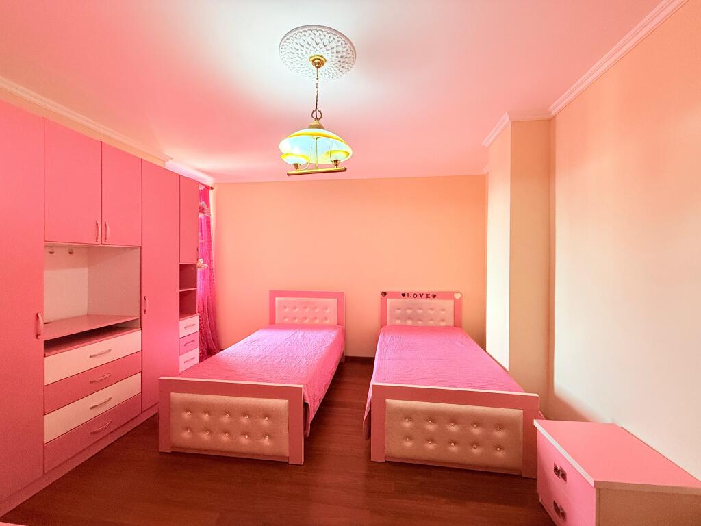🏡 APARTAMENT 2+1 ME QERA PRANË MINISTRISË SË JASHTME