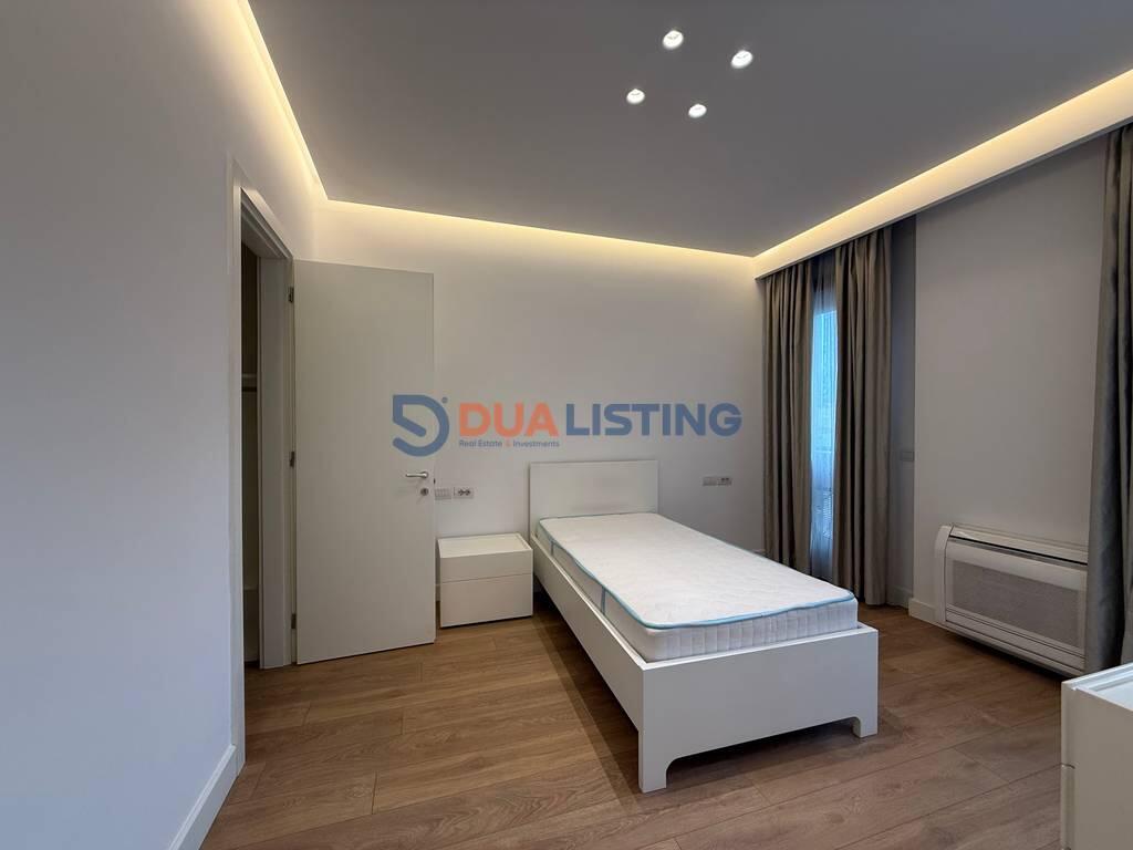 duplex 3+1+3 in affitto, via Barikadave
