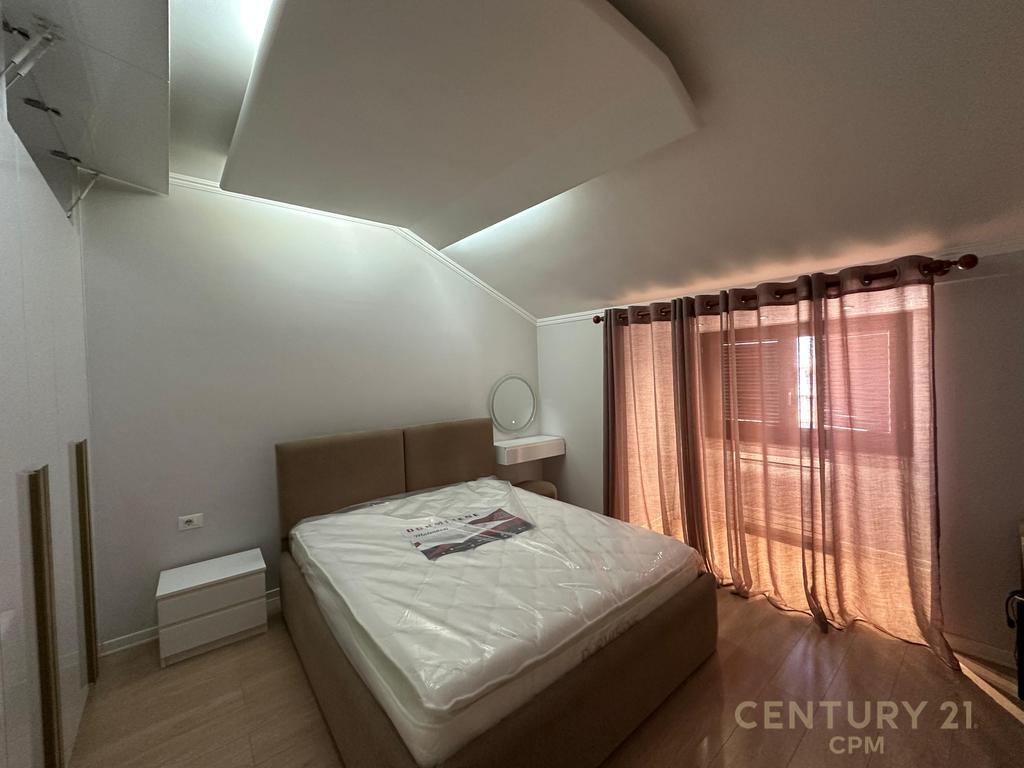 Appartamento 1+1 In Affitto Nel Comune Di Parigi! 750 € /Mese