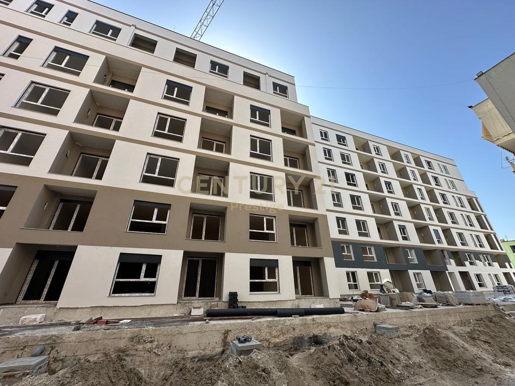 DUPLEX + PARKING SPACE FOR SALE LOCATED IN GOLEM!