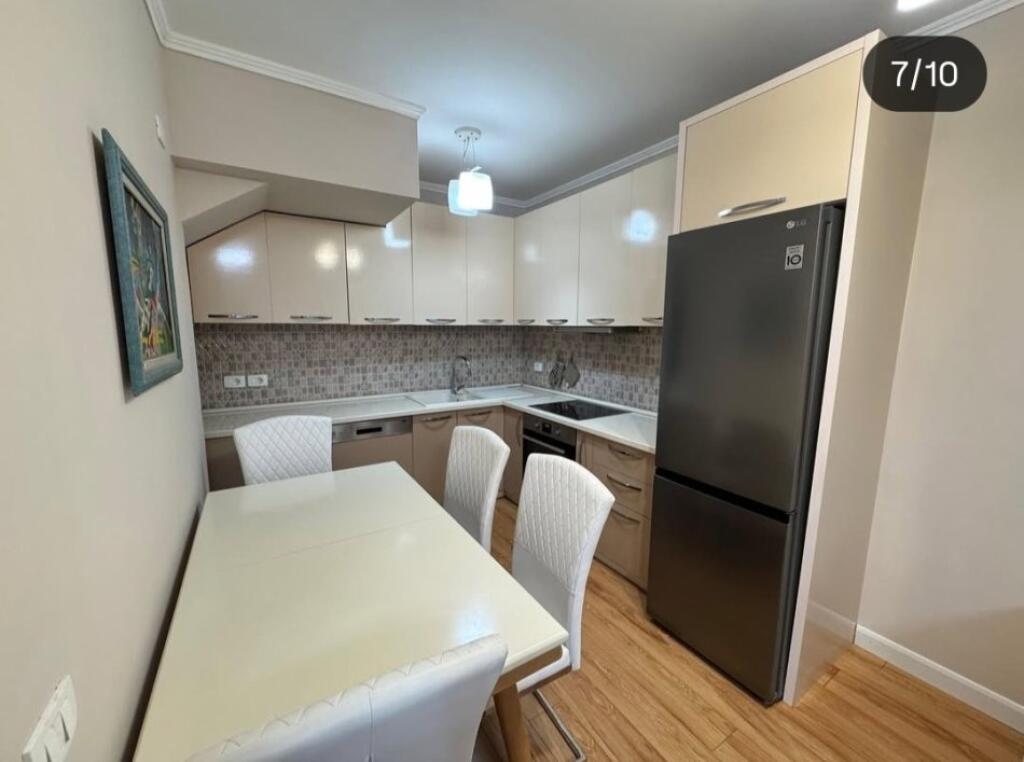 APARTAMENT ME QERA 2+1 KODRA E DIELLIT 700 EURO