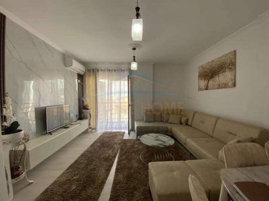 For sale, Apartment 2+1+2, Fresku, Tirana.