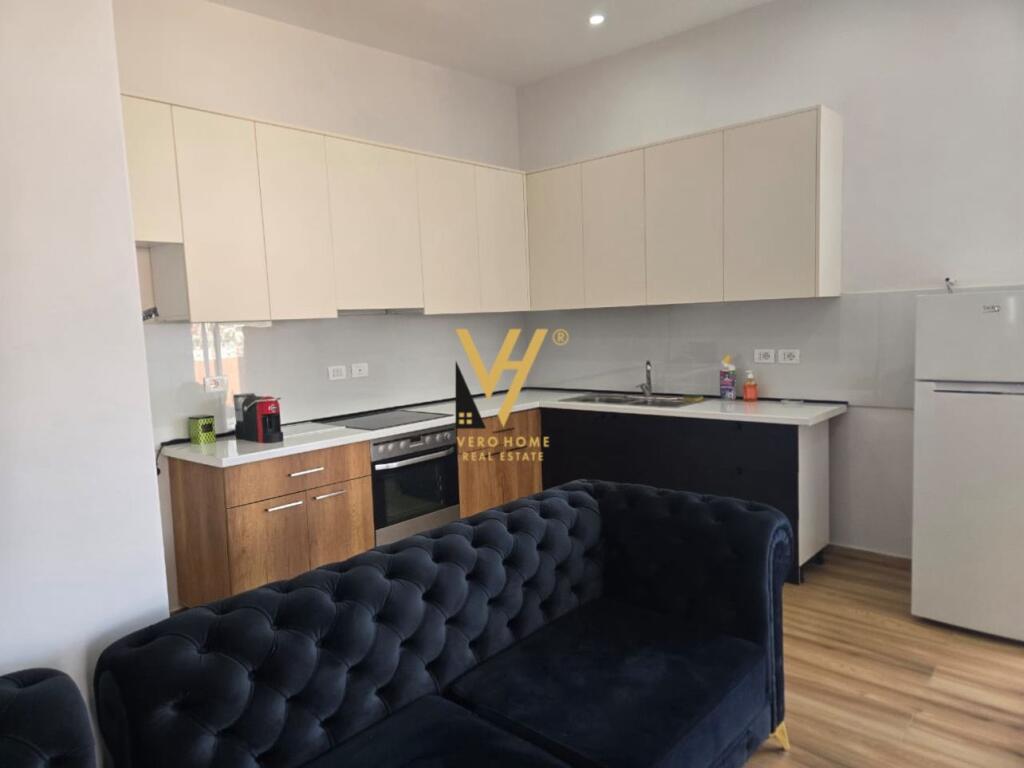 CASA 5+1+2 IN AFFITTO A ALLIAS 1.500 EURO