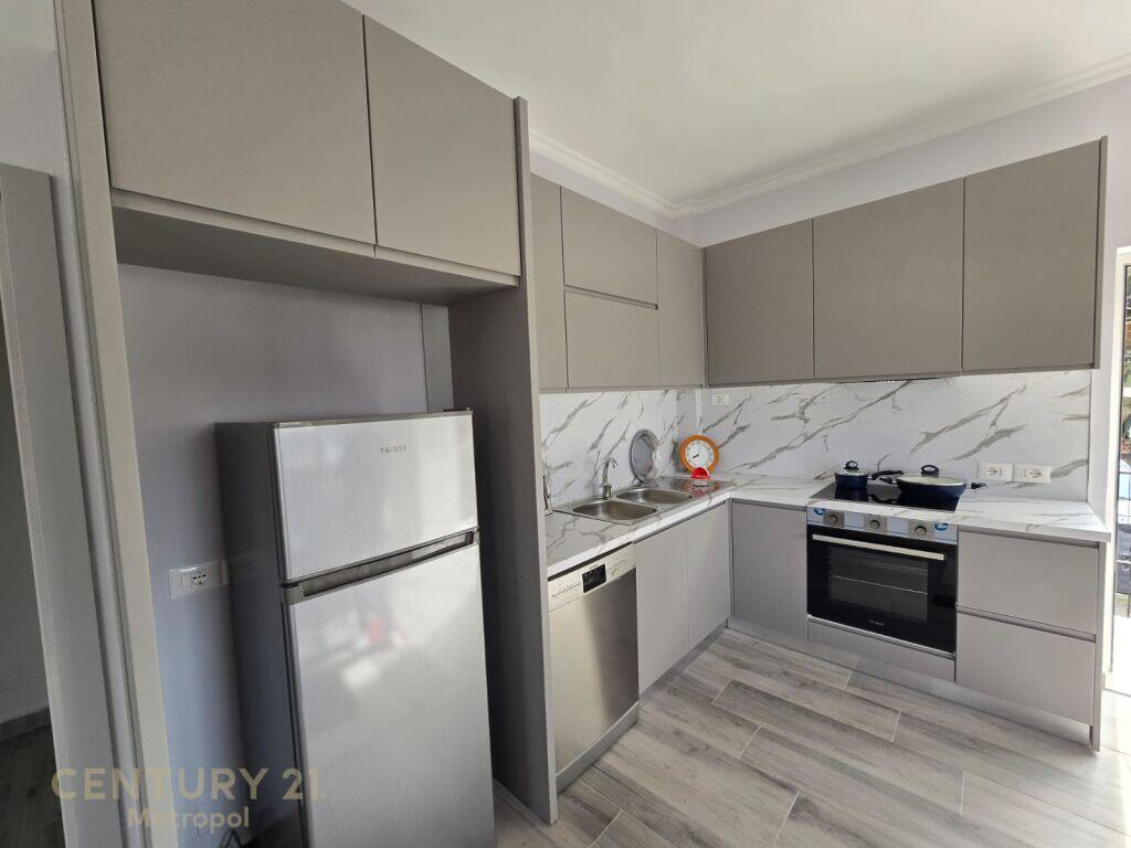 VILLA FLOOR FOR RENT, KODRA E PRIFTIT!