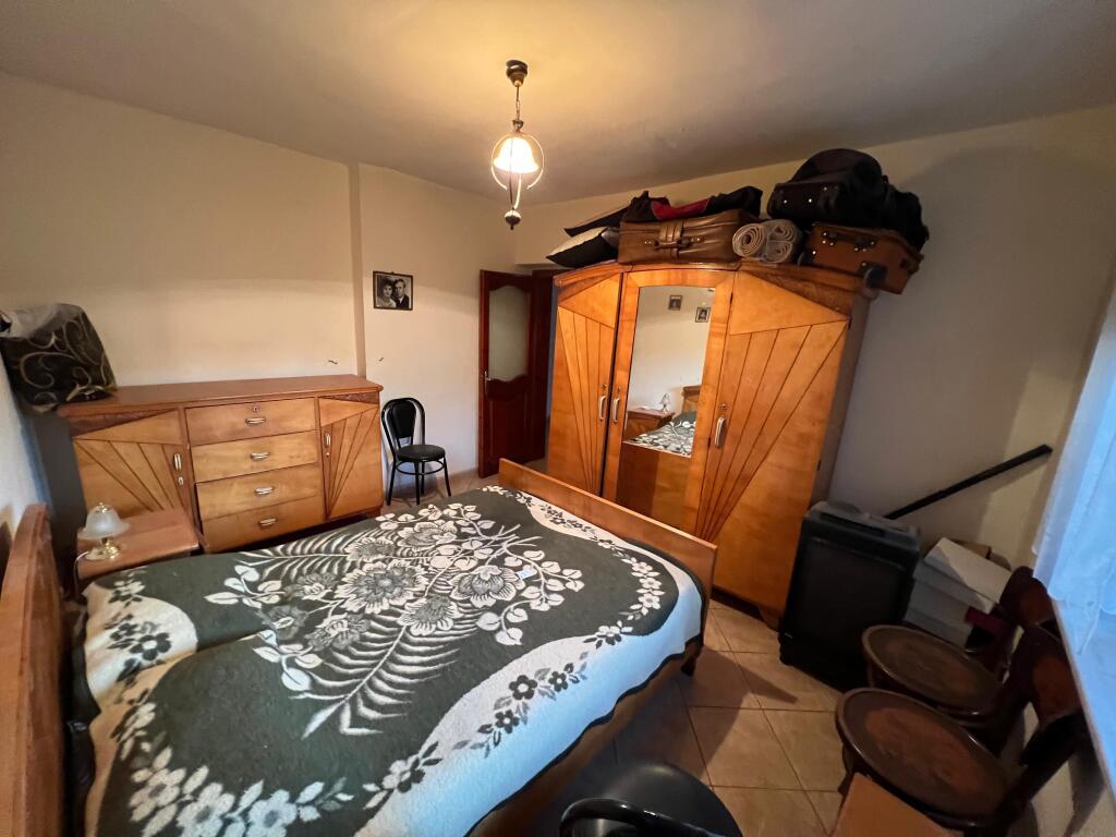 📣 AFFITTO Appartamento 2+1 📍 Vicino alla Scuola di Balletto 🛣️ Via "Mihal Grameno" 💶 Prezzo 45.000 Lek
