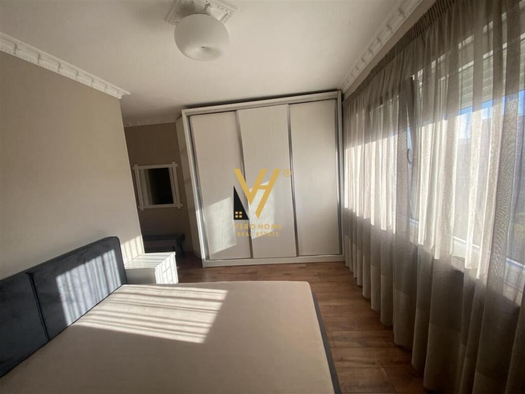 JEPET APARTAMENT 2+1+BLK ME QIRA TEK SYRI TV, ASTIR 700 EURO