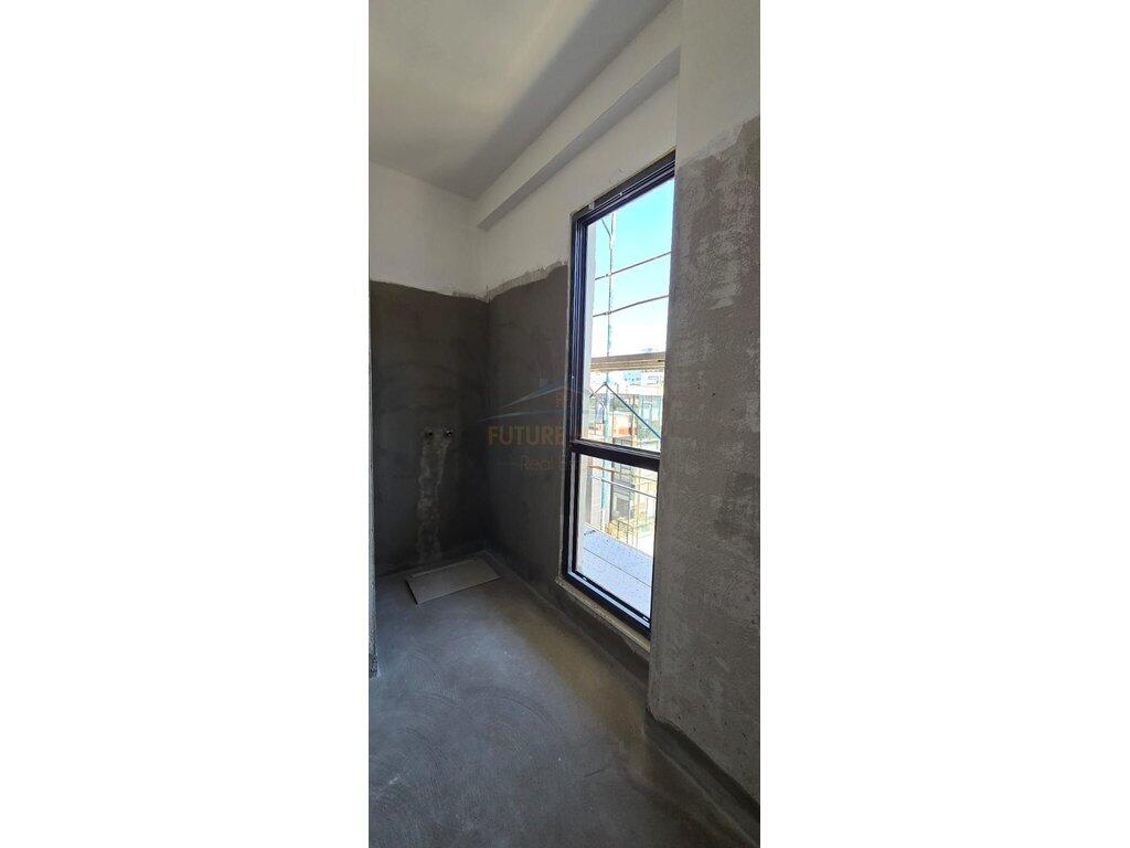 For sale, Apartment 1+1, Square 21 Complex, Tirana