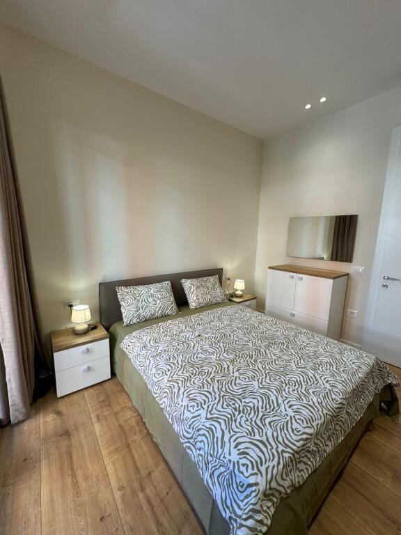 🏡 Appartamento 2+1+2 in Affitto al Complesso Delijorgji, Via Kavaja 📍