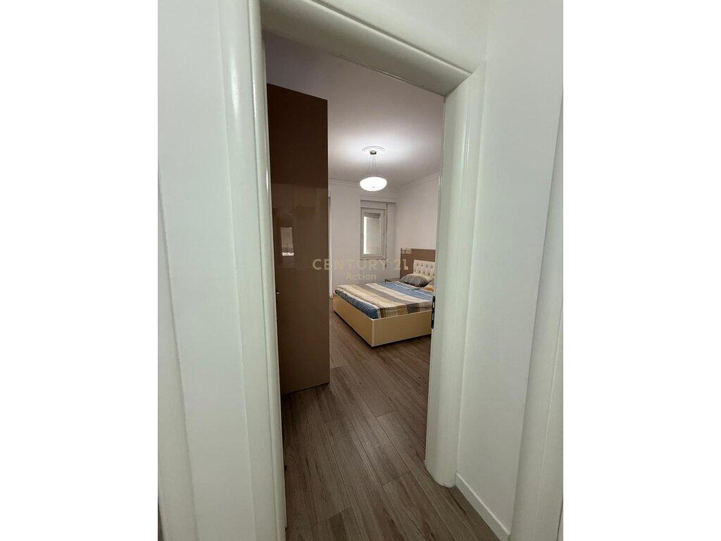 FOR RENT APARTMENT 1+1+GARAGE ! 650 € /Month