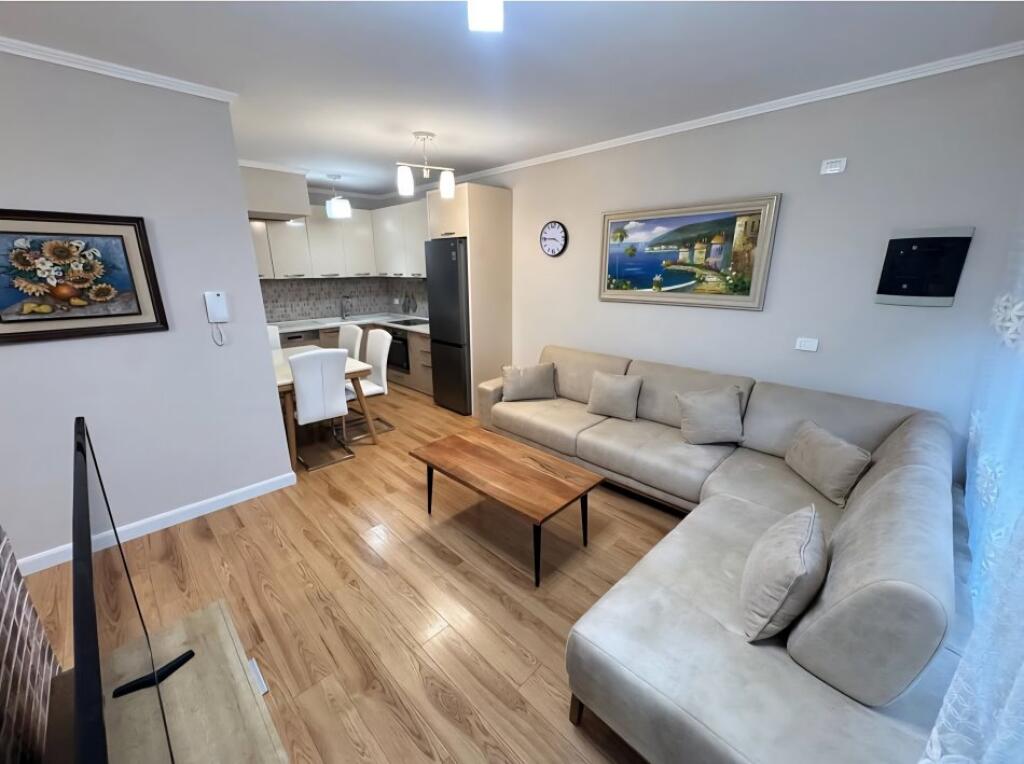 Apartament 2+1+2 me qira te Rezidenca Kodra e Diellit 2