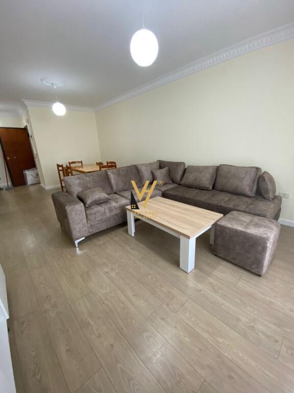JEPET APARTAMENT 2+1+BLK ME QIRA NE LAPRAKE 550 EURO