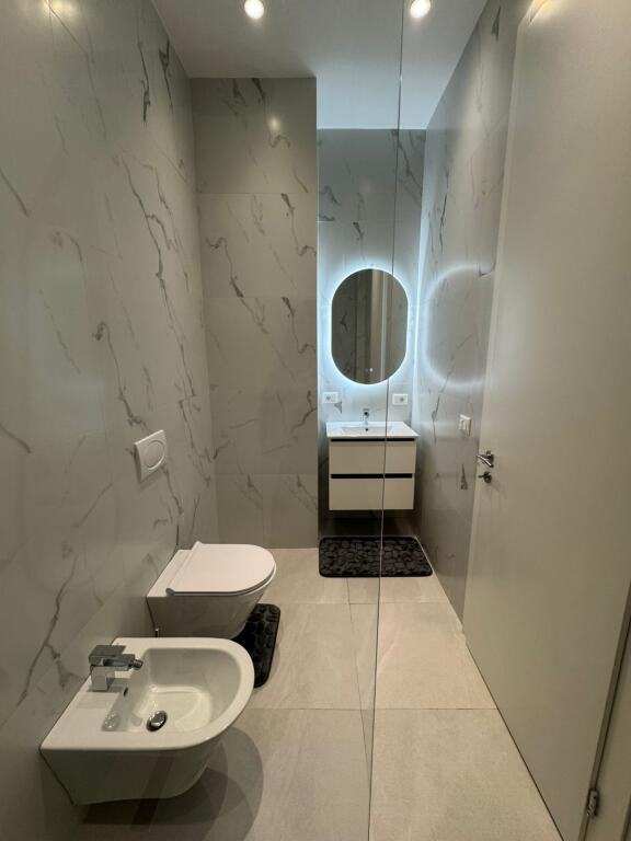 🏡 Appartamento 2+1+2 in Affitto al Complesso Delijorgji, Via Kavaja 📍