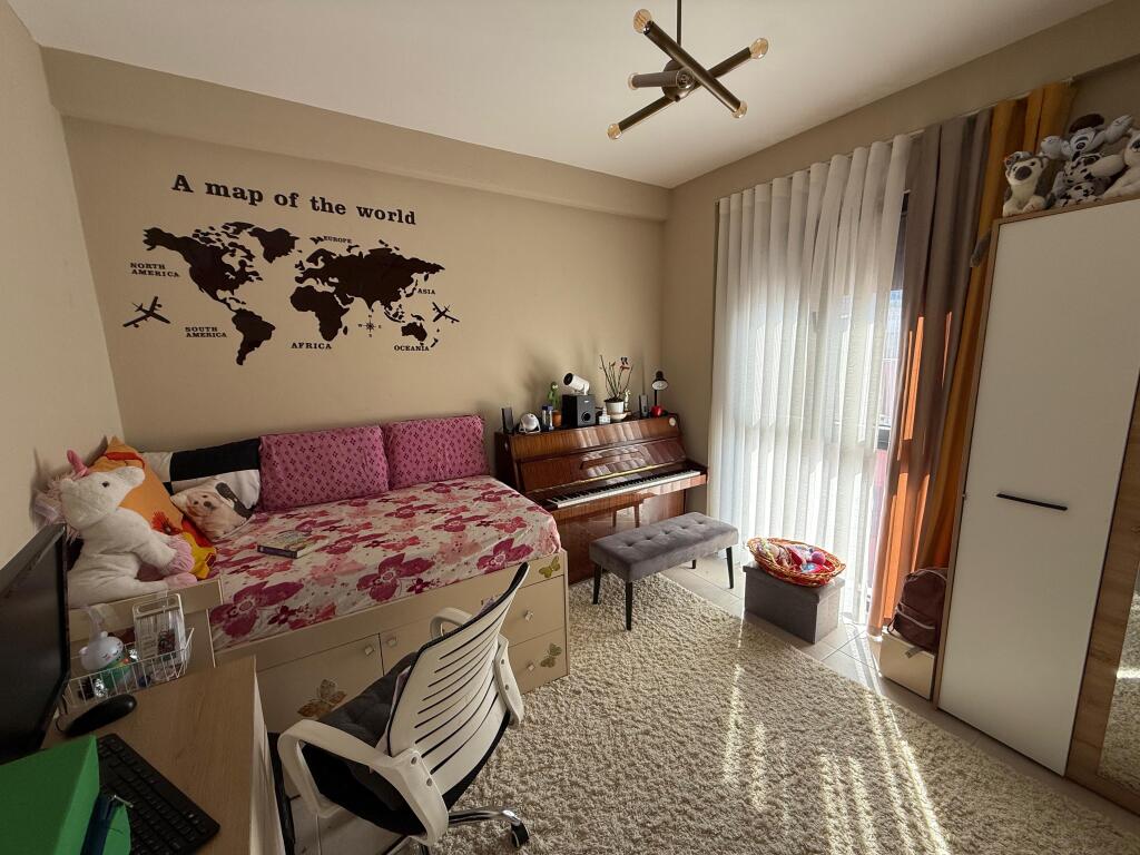 Apartment 2+1+ veranda for rent near Kodra e Diellit at Botaniku residence
