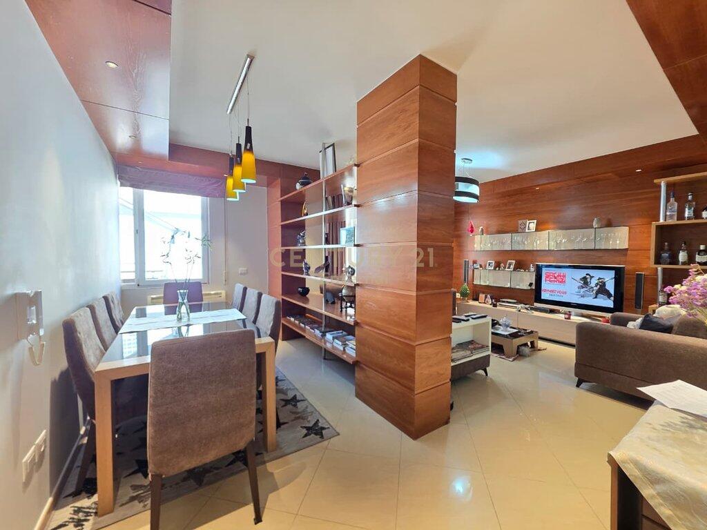 Apartment 3+1+2 For Sale in Botanical Zoological Garden, Tirana 470,000 €
