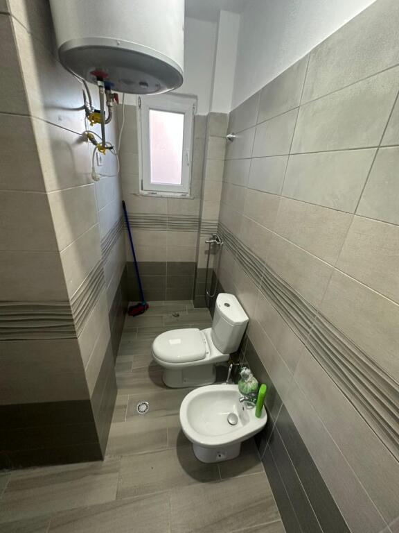 Apartament 2+1 me qira ne Spitalle