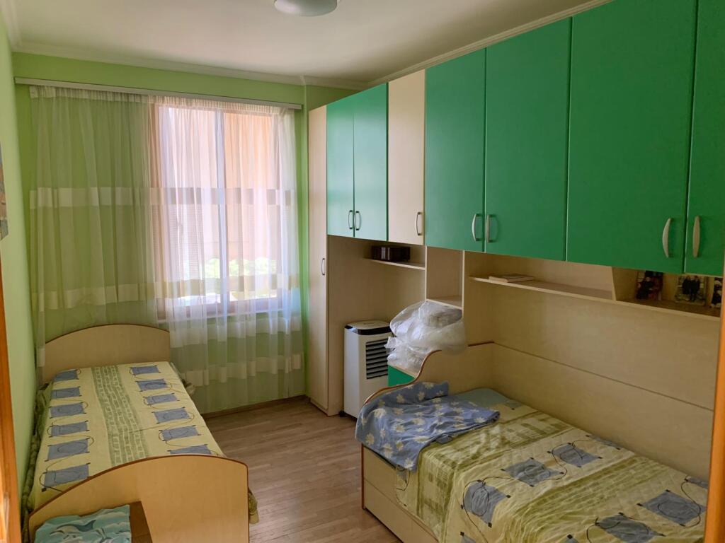 Sheshi Skenderbej Apartament me qera 2+1+2 750 euro