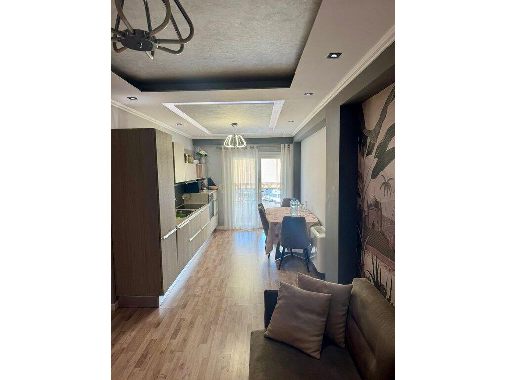 Appartamento 2+1 in affitto vicino al centro, Durres!